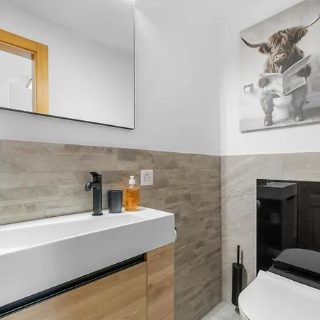 Grand-place 09 - 5 Pers - Nid Douillet & Piscine Apartment *